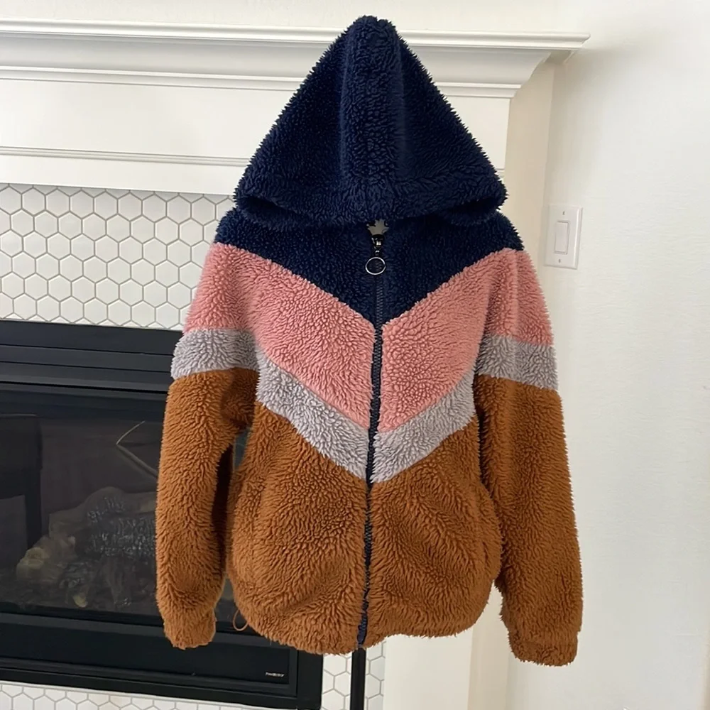 ❌SOLD❌Wild Fable Color Block Teddy Zip Up Hoodie - Picture 2 of 6